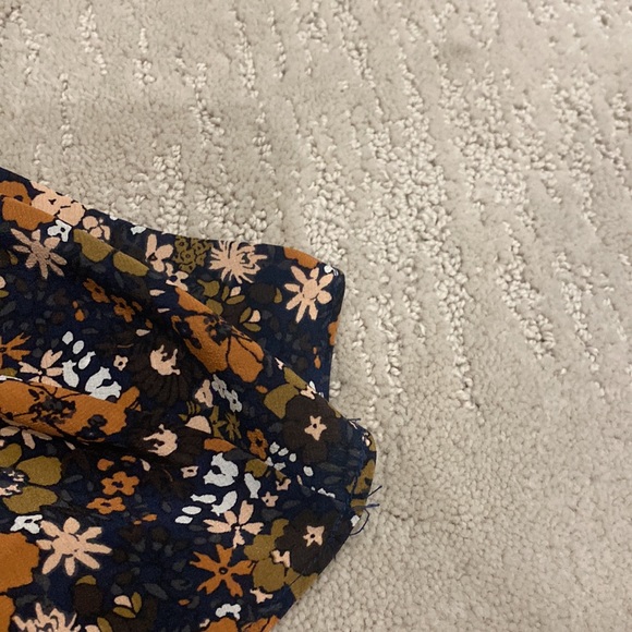 Madewell Silk Studio Ruffle-Hem Top in Prairie Blossoms size xs - Picture 9 of 9